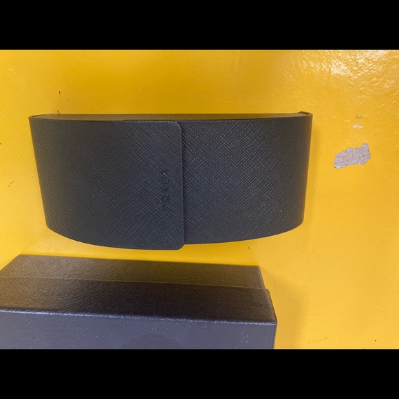 Prada white and pink big frames - Picture 7 of 9